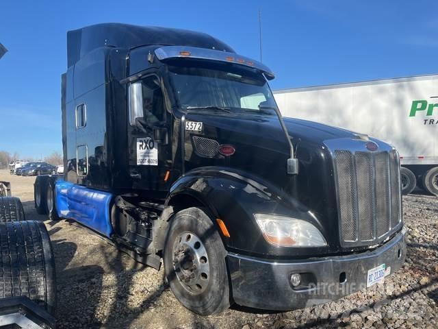 Peterbilt 579 Vilcēji