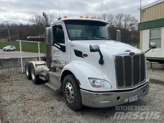 Peterbilt 579 Vilcēji