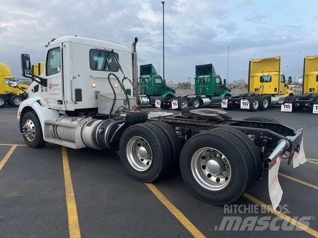 Peterbilt 579 Vilcēji