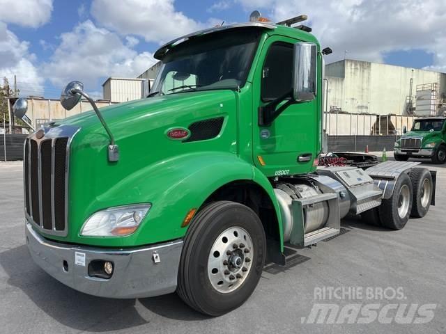Peterbilt 579 Vilcēji