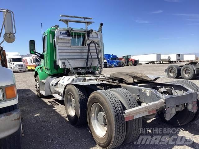 Peterbilt 579 Vilcēji