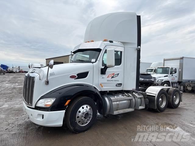 Peterbilt 579 Vilcēji