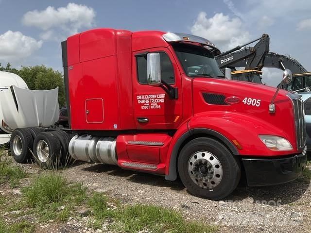 Peterbilt 579 Vilcēji
