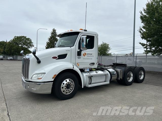 Peterbilt 579 Vilcēji