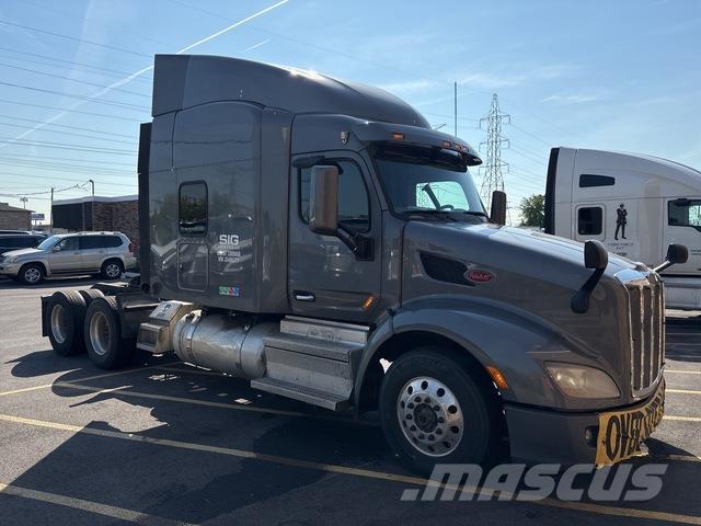 Peterbilt 579 Vilcēji