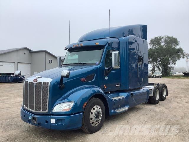Peterbilt 579 Vilcēji