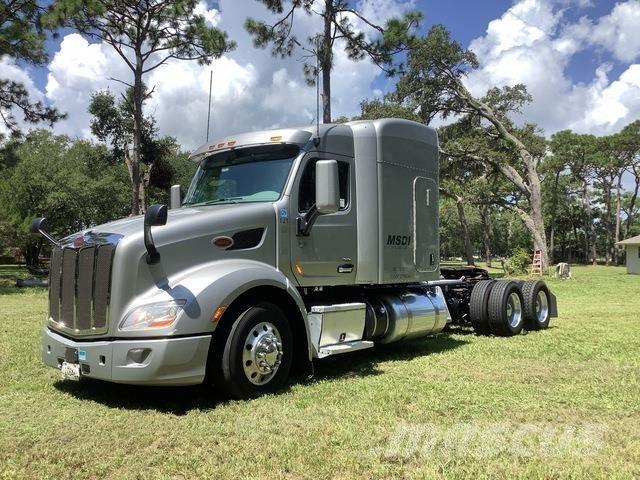 Peterbilt 579 Vilcēji