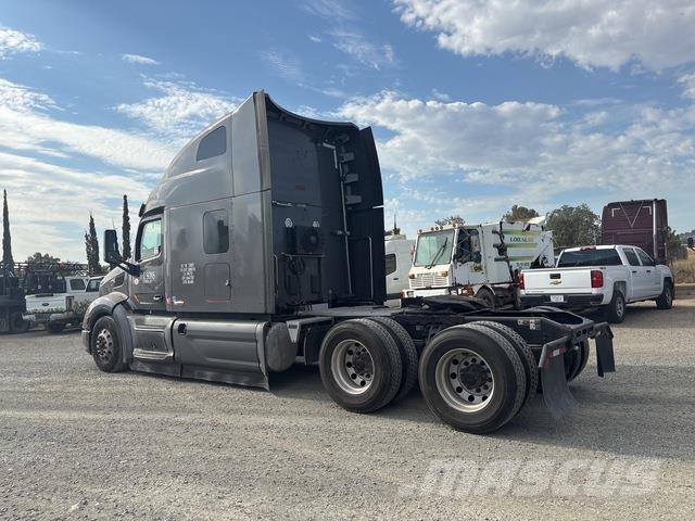 Peterbilt 579 Vilcēji
