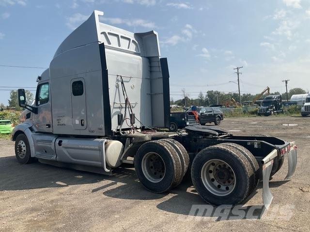 Peterbilt 579 Vilcēji
