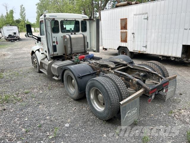 Peterbilt 579 Vilcēji