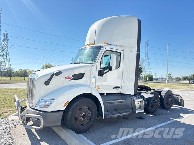 Peterbilt 579 Vilcēji