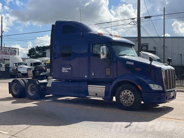 Peterbilt 587 Vilcēji