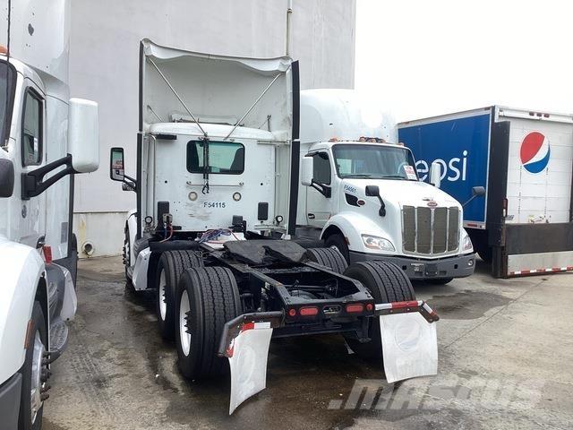 Peterbilt M579 Vilcēji