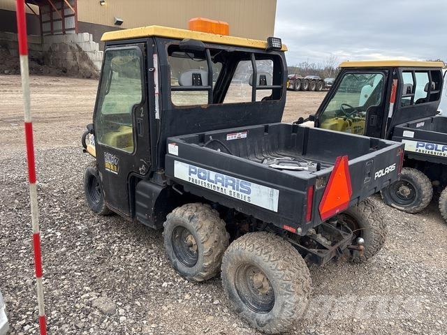 Polaris UTV Komunālās mašīnas