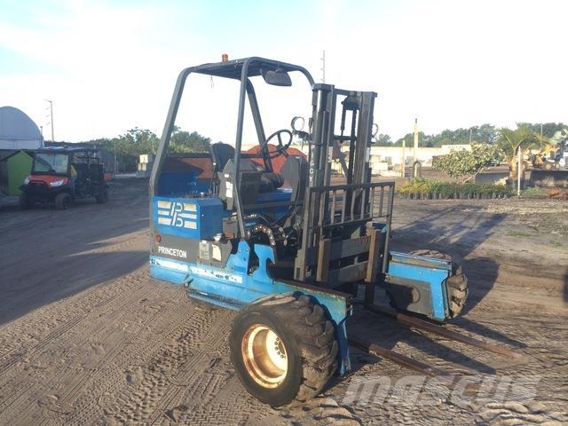 Princeton PB50 Kravas mašīnām piestiprināmie pacēlāji