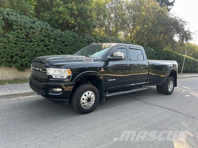 RAM 3500 Vieglais kravas automobilis/izkraušana no sāniem