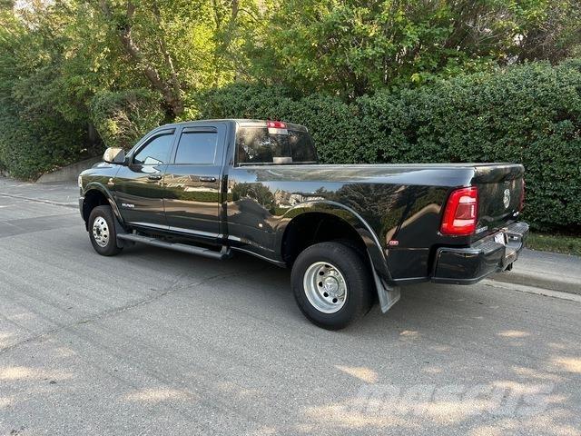 RAM 3500 Vieglais kravas automobilis/izkraušana no sāniem