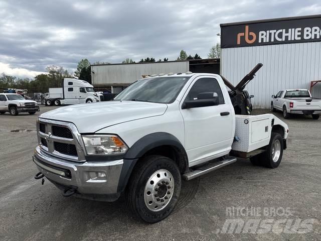RAM 4500 Evakuators ar manipulatoru