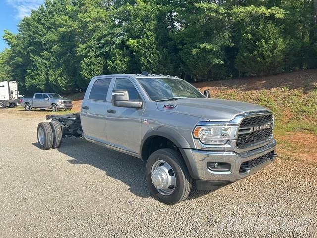 RAM 4500 Kabīnes un interjers