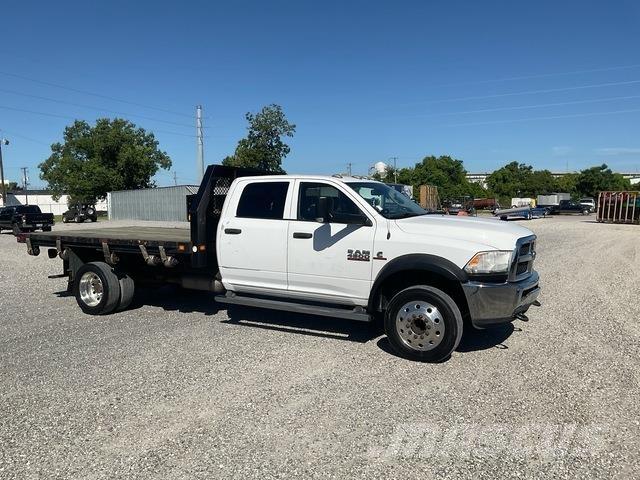 RAM 4500 Platformas/izkraušana no sāniem