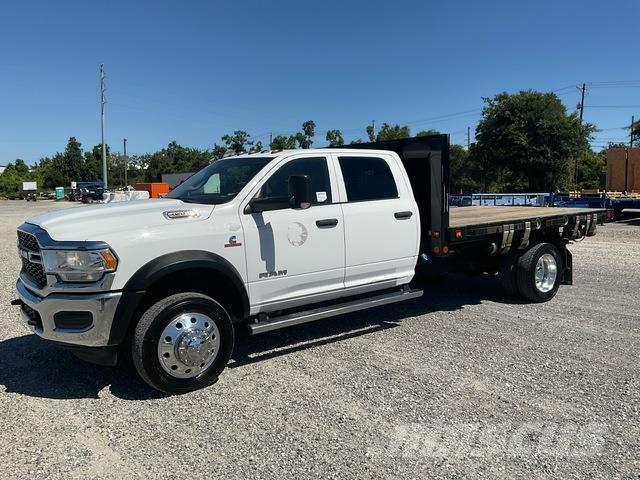 RAM 4500 Platformas/izkraušana no sāniem