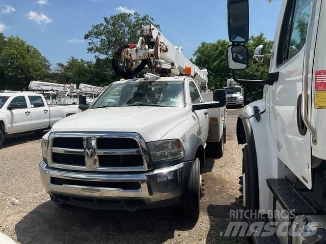 RAM 5500 Pacēlāji uz automašīnas bāzes