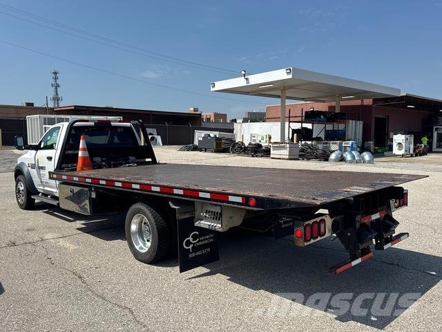 RAM 5500 Evakuators ar manipulatoru