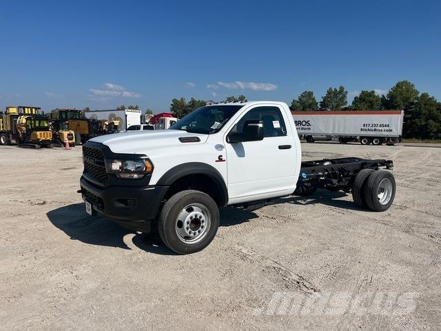 RAM 5500 Kabīnes un interjers