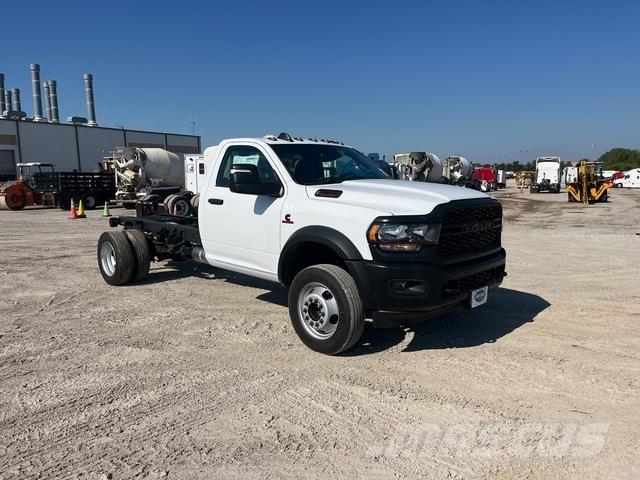 RAM 5500 Kabīnes un interjers