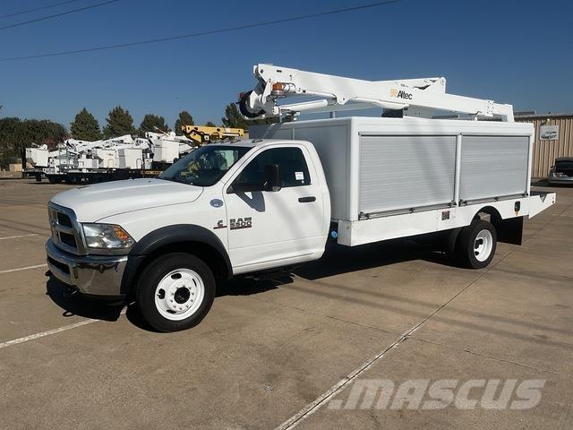 RAM 5500 Pacēlāji uz automašīnas bāzes