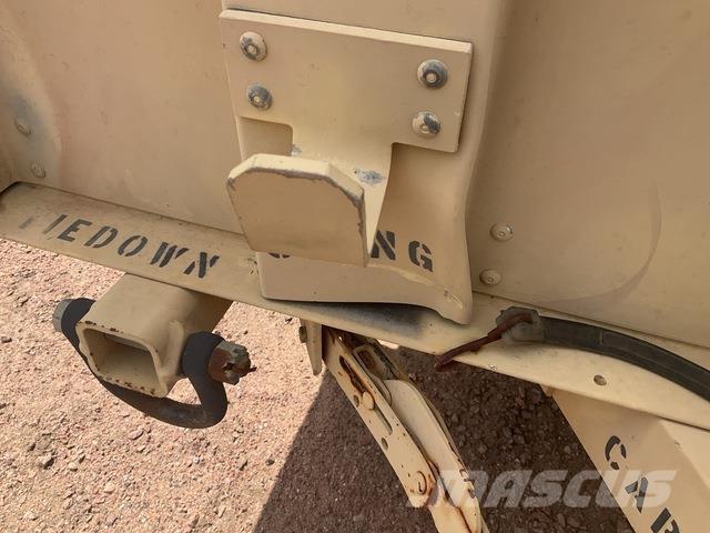  Raytheon M1101 Citas piekabes