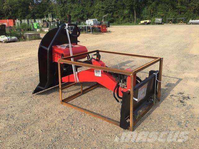  Raytree RABC44 Mauriņa traktors