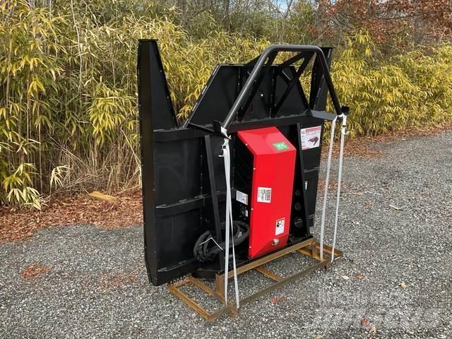  Raytree RMC72 Mauriņa traktors