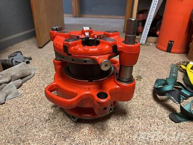  Ridgid 141 Cauruļvadu iekārtas