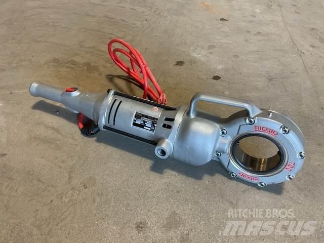  Ridgid 700-T2 Cauruļvadu iekārtas