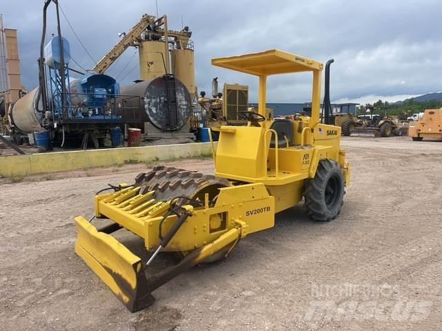 Sakai SV200TB Vienvalča grunts veltņi