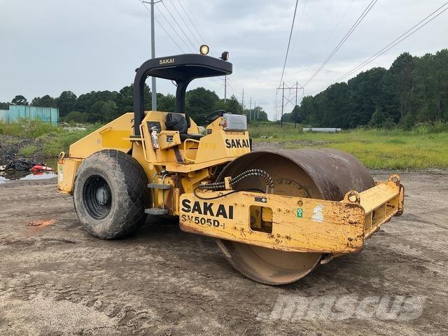Sakai SV505D Vienvalča grunts veltņi