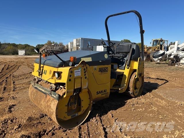 Sakai SW502S-1 Divvalču grunts veltņi