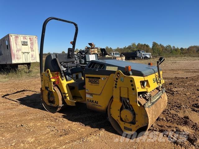 Sakai SW502S-1 Divvalču grunts veltņi