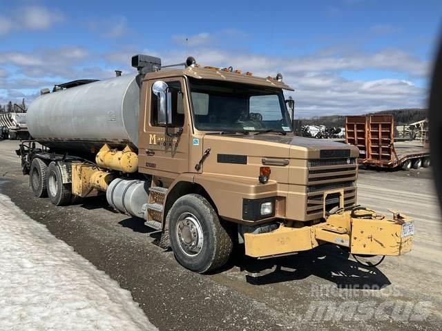 Scania 112H Betonvedēji