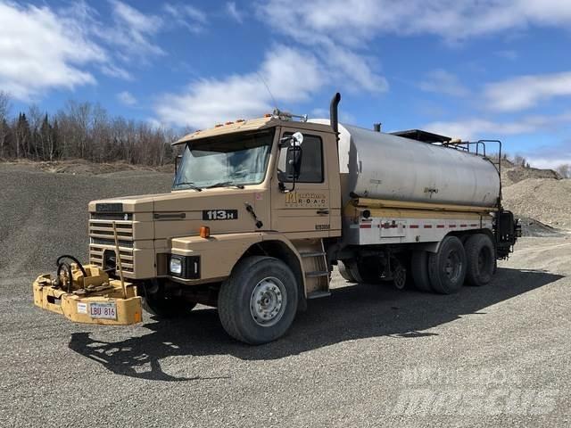 Scania 113H Betonvedēji