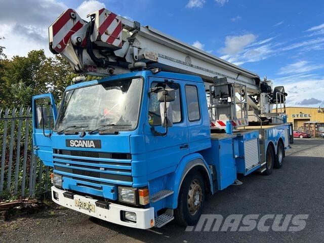 Scania P113ML Pacēlāji uz automašīnas bāzes