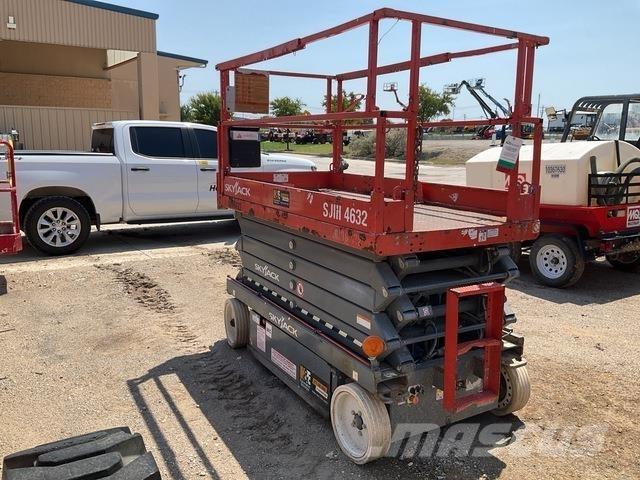 SkyJack 4632 Šķerveida pacēlāji