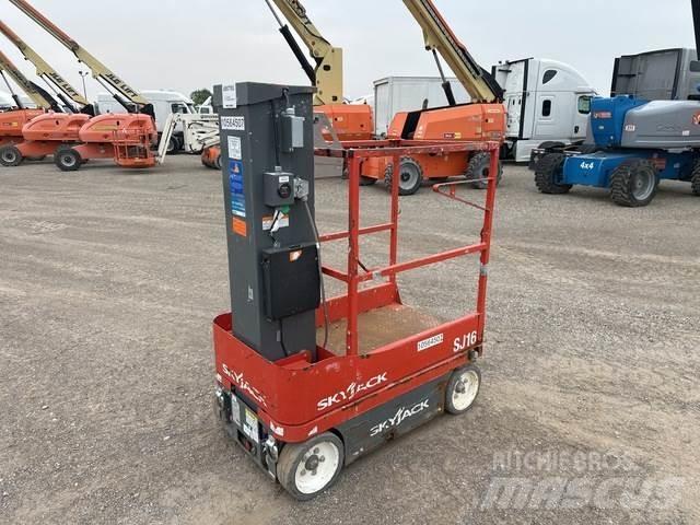 SkyJack SJ16 Vertikālie pacēlāji