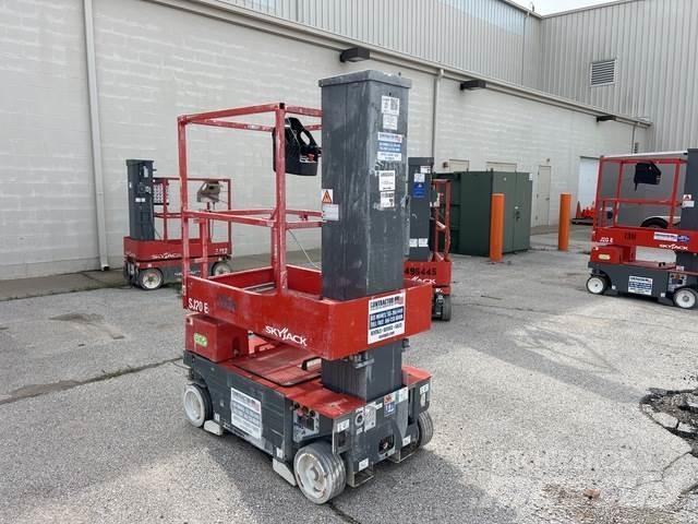 SkyJack SJ20E Vertikālie pacēlāji