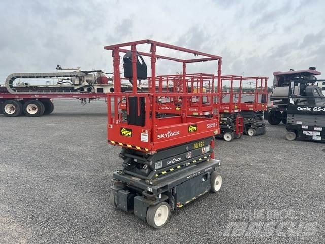 SkyJack SJ3219 Šķerveida pacēlāji