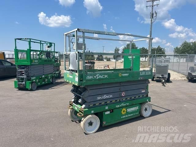 SkyJack SJ3226 Šķerveida pacēlāji