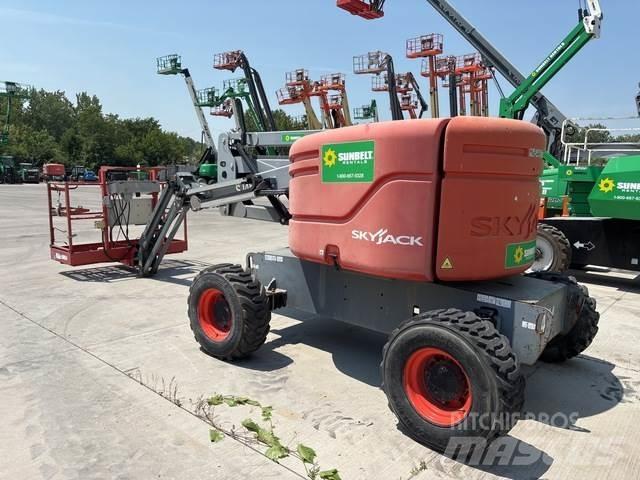 SkyJack SJ46AJ Strēles pacēlāji