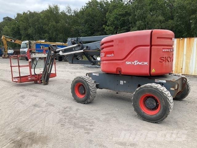 SkyJack SJ46AJ Strēles pacēlāji