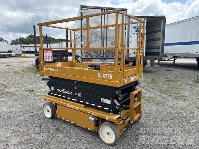SkyJack SJ4726 Šķerveida pacēlāji
